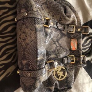 Michael Kors tote